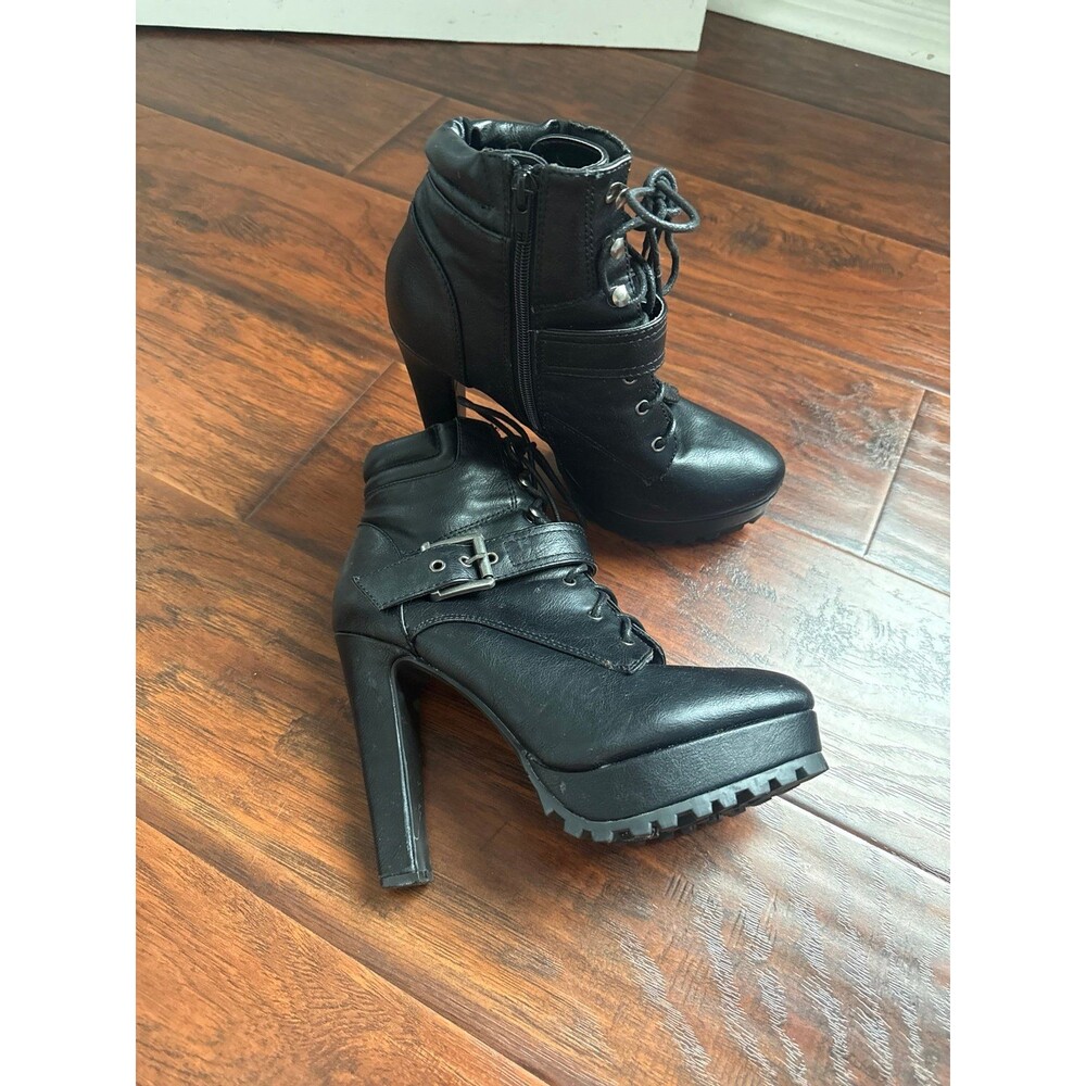 JustFab Cady black leather buckled lace-up side zip heeled ankle boots 6